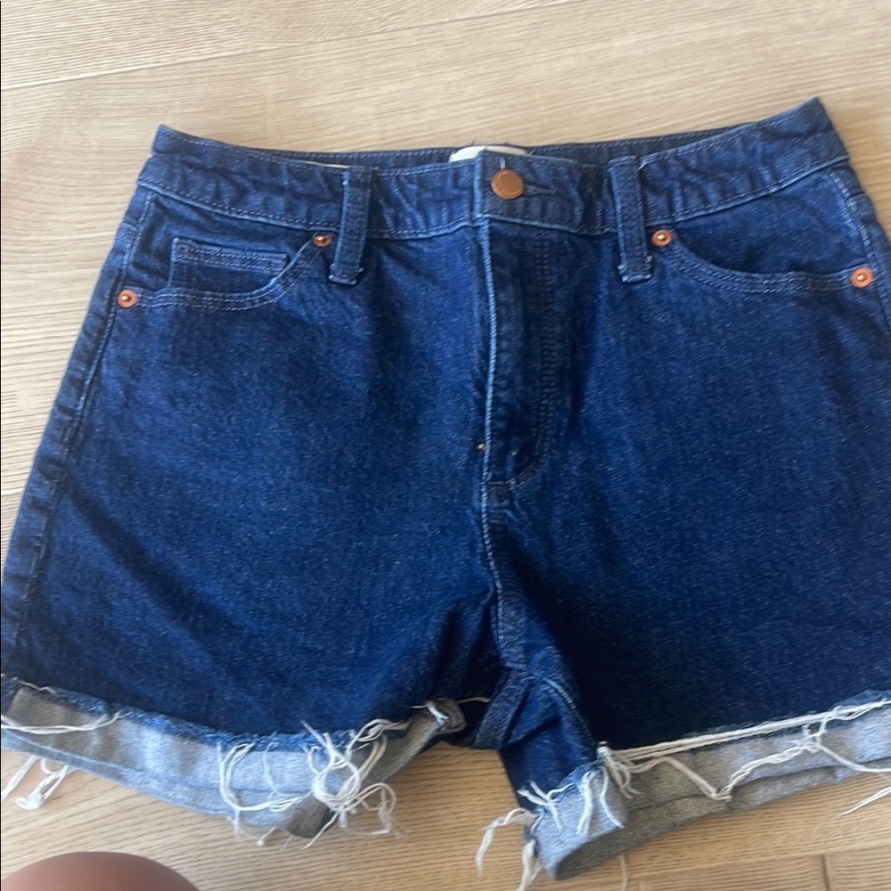 Universal Thread Blue Jean Shorts Distressed Cutoff